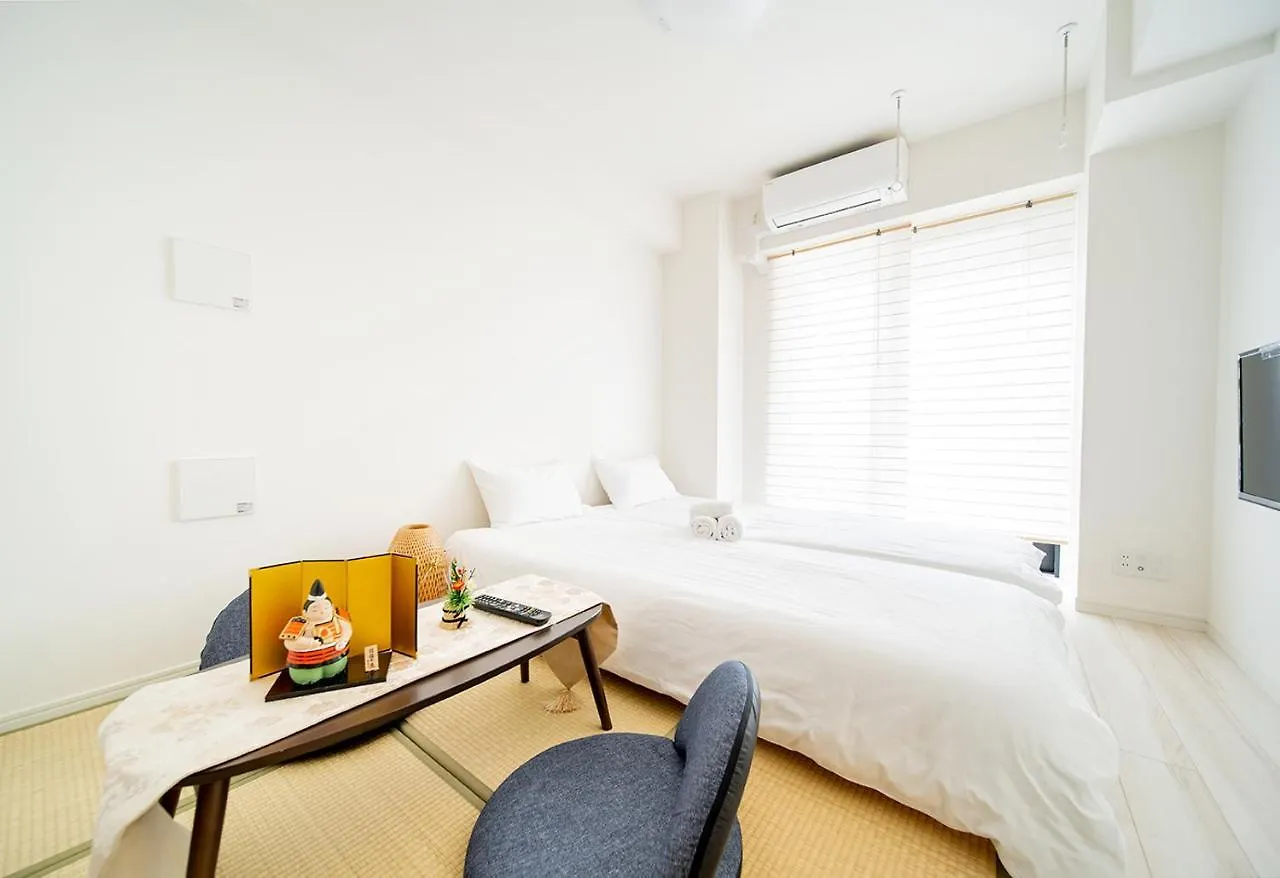 Ustay Ueno Τόκιο 0*,